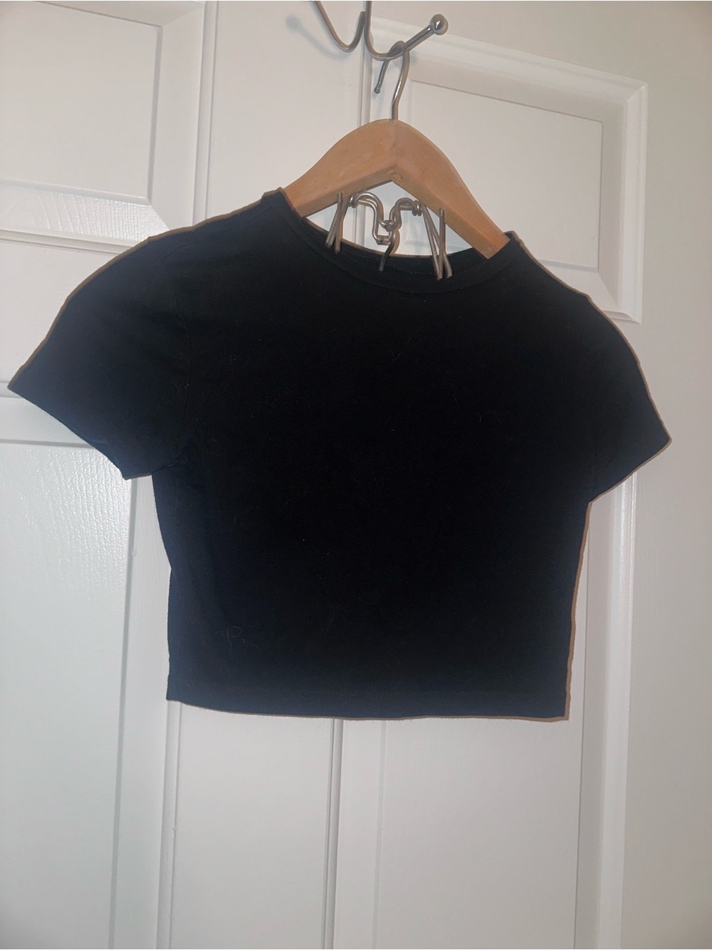 wild fable Black Cropped Crewneck Tee